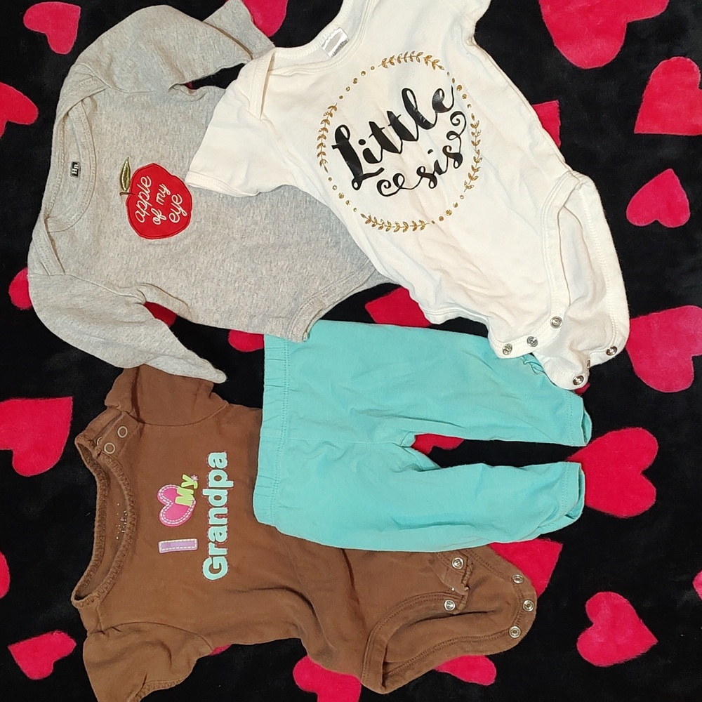 3-6mo Girls Infant Lot Onesies